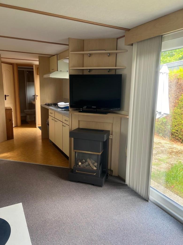 Net Achter De Dijk 125 Hotel Броунисе Екстериор снимка
