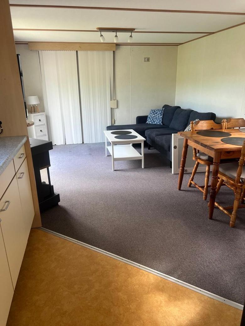 Net Achter De Dijk 125 Hotel Броунисе Екстериор снимка